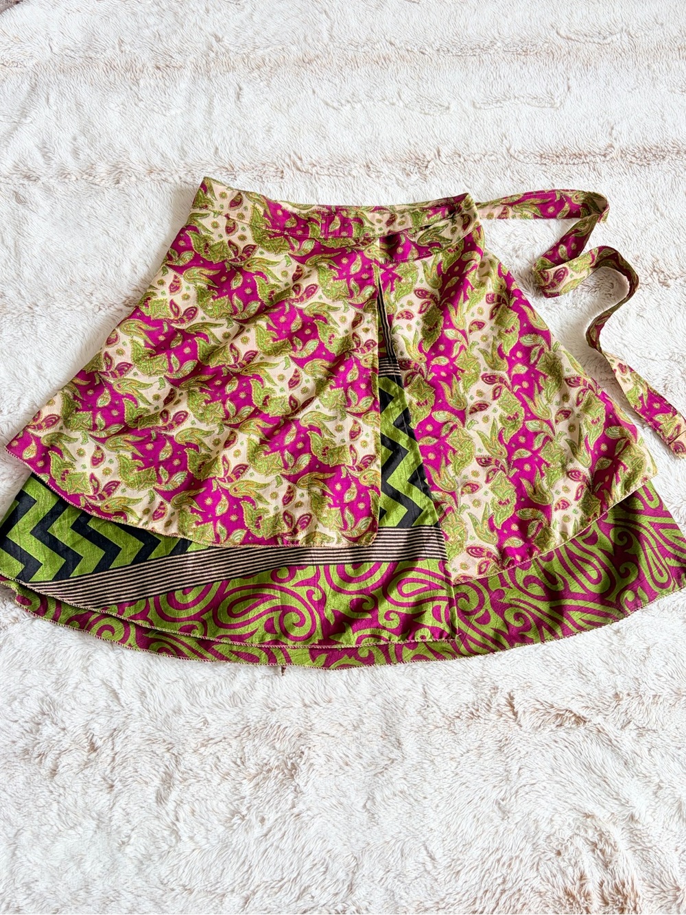 🧚🏼 100% Silk Fairycore Wrap Mini/Midi Skirt Patchwork Boho Y2K Festival One Size